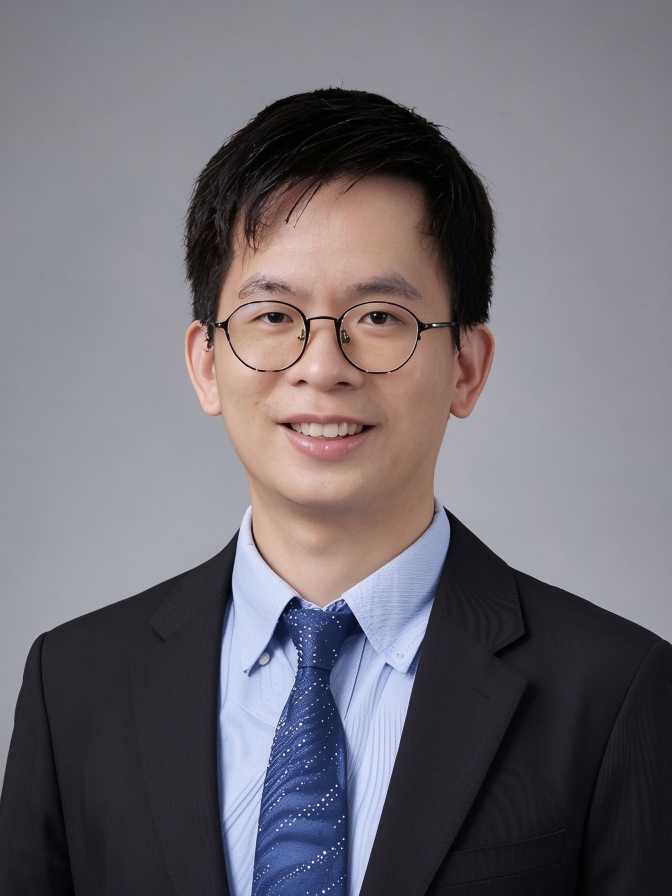郑伟龙 演讲嘉宾照片
